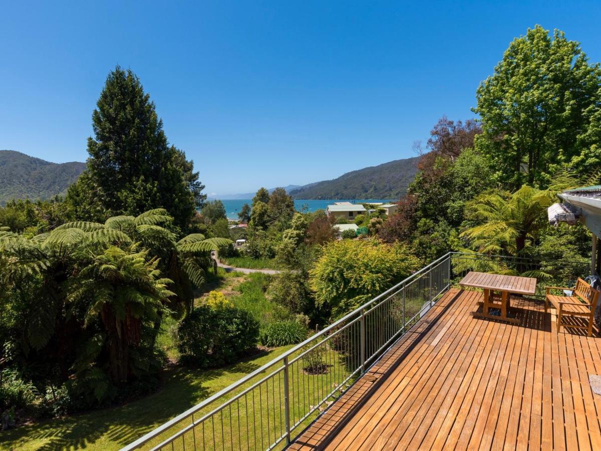 Serene Sounds - Anakiwa Holiday Home Exterior photo