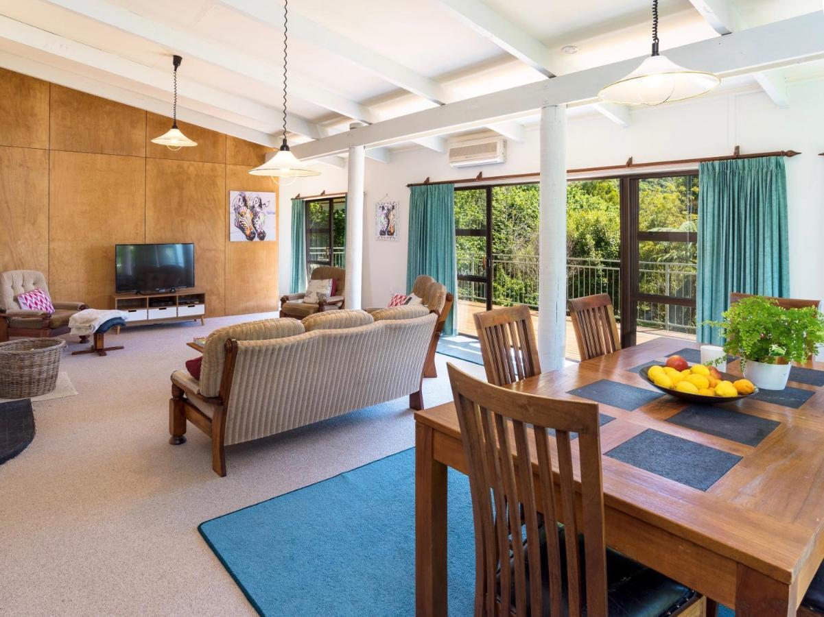 Serene Sounds - Anakiwa Holiday Home Exterior photo